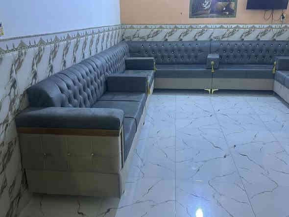 ‎🌹 السلام عليكم🌹
‎
‎موصفات الهيكل
الخشب جاو روسي  مناصف والبلوك  السود
‎السفنج مميز ضغط عالي  القماش  كتان  تركي قديفه او وتر بروف حسب  الموديل
‎
رقم المعمل***********
