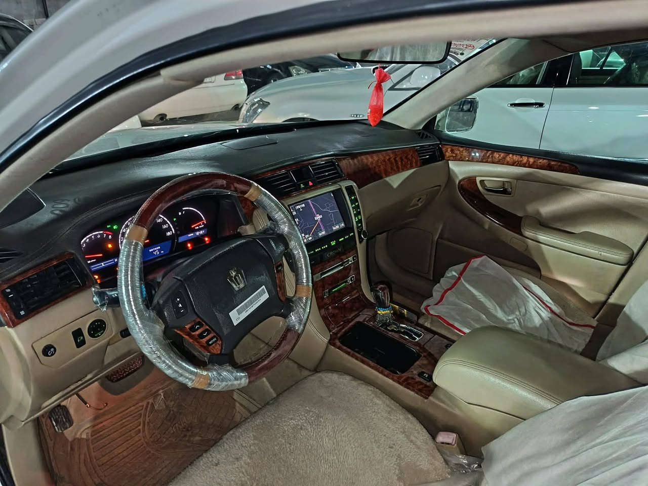 شاهانەی بچوک بەبچوک2005دوودگمە ناو زەرد موس موسس  بۆ عەیب مەگەرێ بێ تەقە بە ڕەقە بەشەرتی گێرو مەکینە بۆیاخ بەس شوێن موسەکانی بۆیاخە گۆڕینەو ئەکەم بەشتی جوان سعری 68ماعمەلەکەی برایانە سڵای تە سەیارەکە زۆر پاکو تەمیسە ***********
