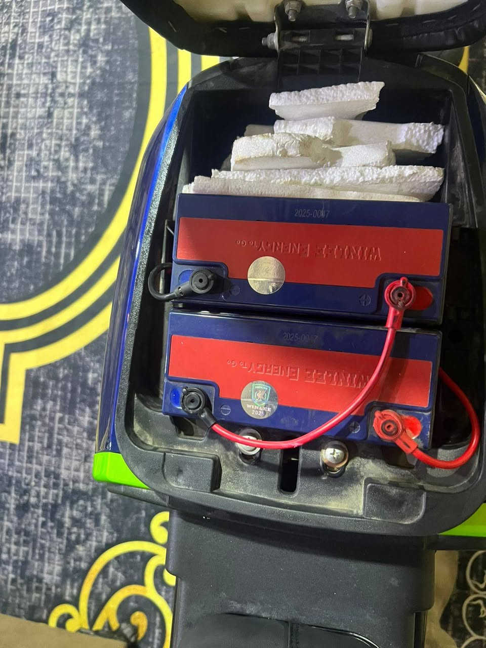 سلام عليكم عيوني دراجه جديده جديده موديل ٢٠٢٦ استخدام شهر ونصف  ماخذه من الوكيل بلعشار ب٦٥٠بطاريات اكبر شي ٣٢ امبير عدد ٥ فول موصفات كهربائيات كلهه شغاله اربع نمر سرعه ١٠٩ لايت ثلجي عالي ناصي اشاير دبل اشاره وبعد من هل اموري نشرات مانشرات وره وكدام كله شغال رايدهه ب ٥٠٠ وهاذ رقمي *********** مكاني بصره جنينه
