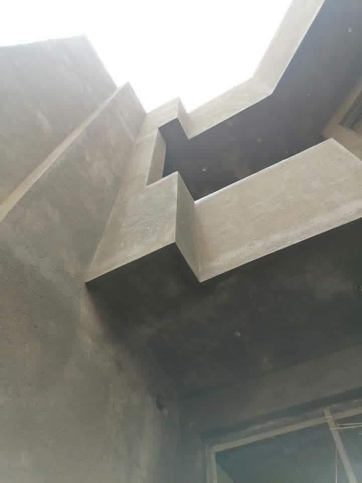 خلفه مبيضجي لباخ متفرغ حاليا
لبخ جص . بورك . سمنت 

لط داخل وخارج . . لبخ واجهات 

درجة اولى نشتغل مقطوعه وعالمتر  وع يوميه  غير متواجد ع فيس الخاص مغلق  هذا رقمي ***********

