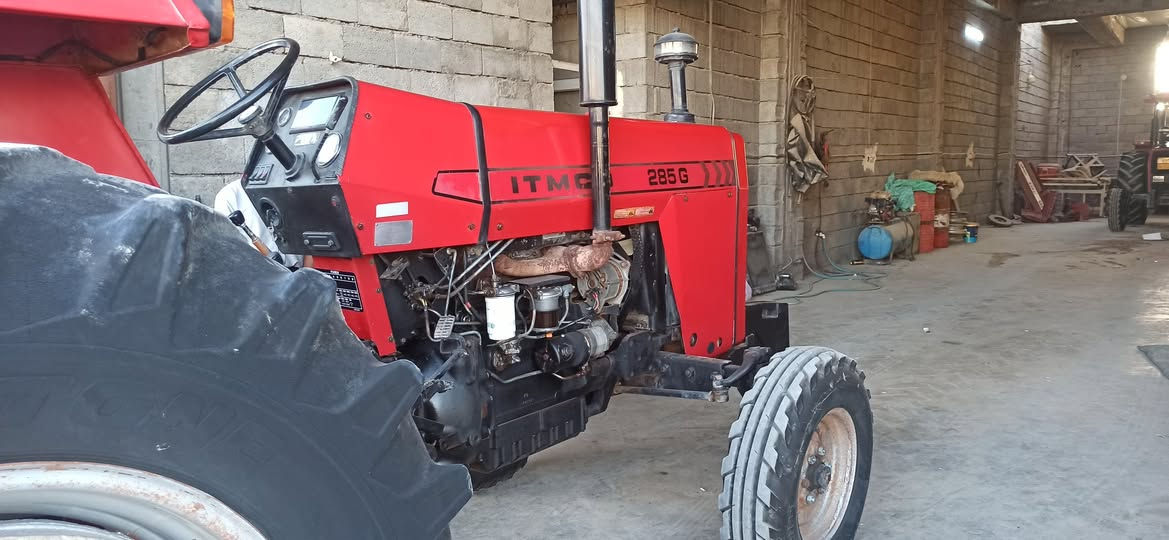 ئەوتاکە 2012یە بۆفرۆشتن زۆرجوان و بیعەیبە عارەبانەیەکی بیلادیشی لەگەڵە ئەویش زۆرجوانە گێرومەکینەواکسلی بەشەرتە هەیکەلی بیلادە 
***********
***********
