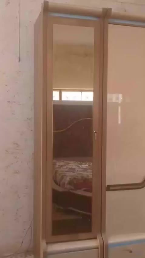 غرفه ٩قطع تركي ضرر شي بسيط بس المسند مال جرباية لخشبات مكسورة فقط بغداد ليرموك ٧٥٠ بس شراي يراسل خاص


**إذا كنت صاحب هذا الإعلان وتريد حذفه لأي سبب، رجاءا أرسل رسالة إلى الدعم الفني**