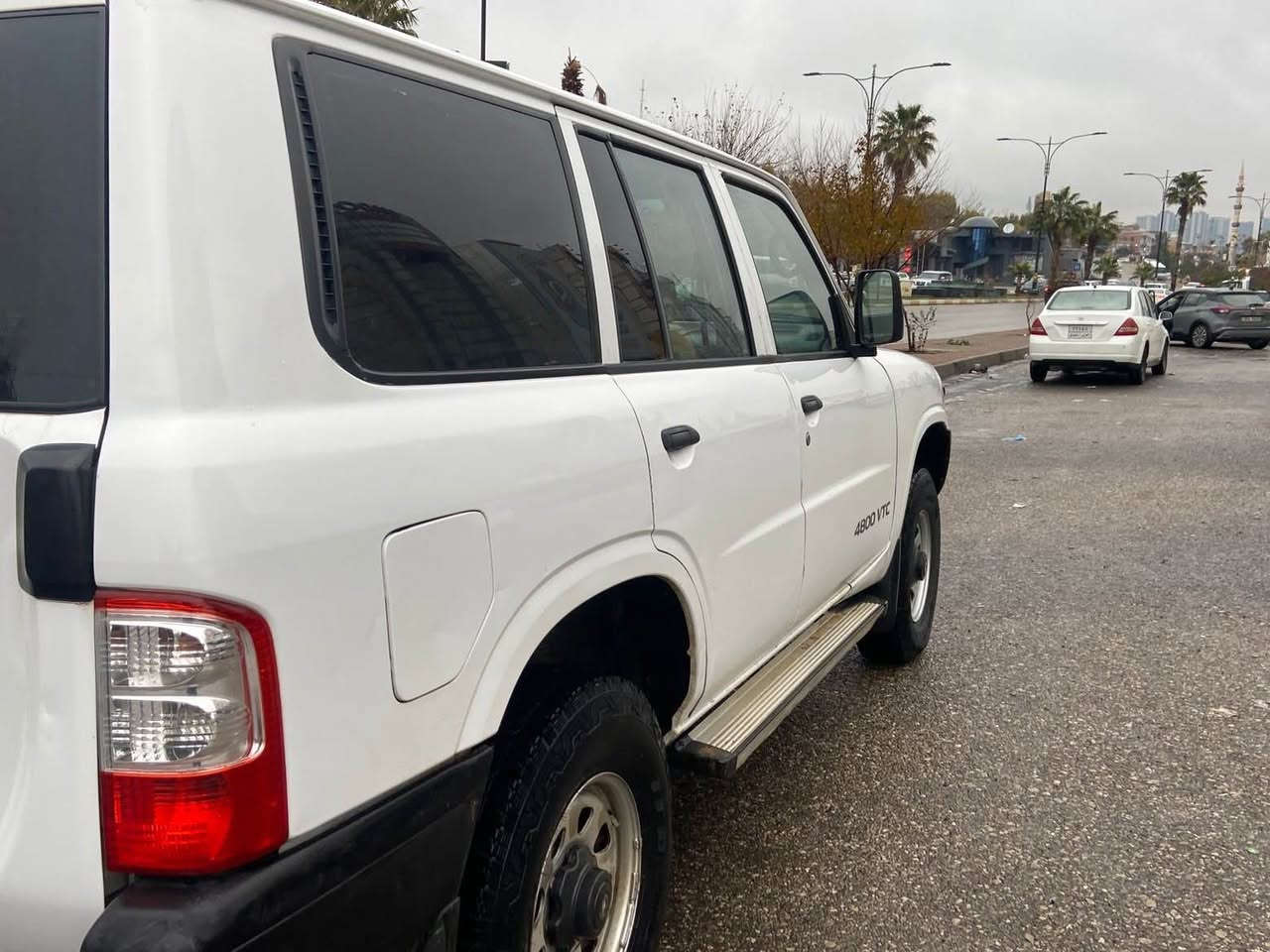 پاتڕۆڵ ٢٠٠٢ محەسەن  ناو سپى
 ئا رمى سليمانى 
گێڕو مه كينه و ئه كسل و شانسى و له وى به شه رت 
سۆنەرم داناوە 
شوێن سلێمانی 
سعری ٩٨$ معامەلە

*********** السليمانية, العراق
