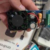 مطلوب شراء • إكسسوارات إلكترونيات • طيني سعر