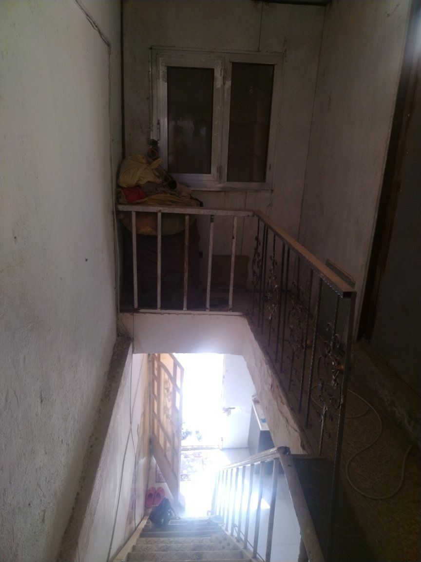 السلام عليكم مشتمل للبيع المساحة ٥٠ متر الوجه ٤ نزال ١٢ونص يحتوي على استقبال مطبخ خدمات ترك خلفي الطابق الثاني غرفه نوم الموقع الشرطه الخامسه قرب ابو ياسر المختار الاستفسار اتصل ***********
