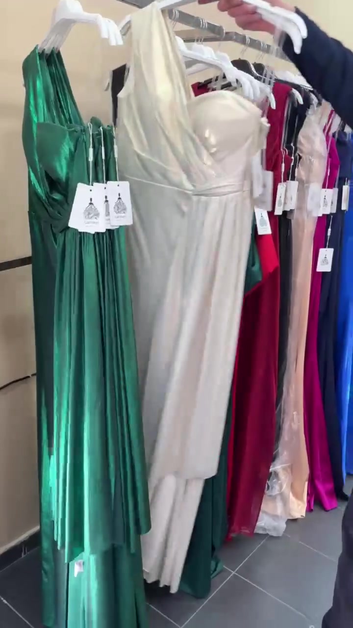 شروة فساتين سهره العدد 150 السعر 14$ 🔥
https://t.me/fudydy/54812

للطلب والتواصل على الواتس اب 👇
https://wa.me/message/N273EDJYIPMLH1


**إذا كنت صاحب هذا الإعلان وتريد حذفه لأي سبب، رجاءا أرسل رسالة إلى الدعم الفني**