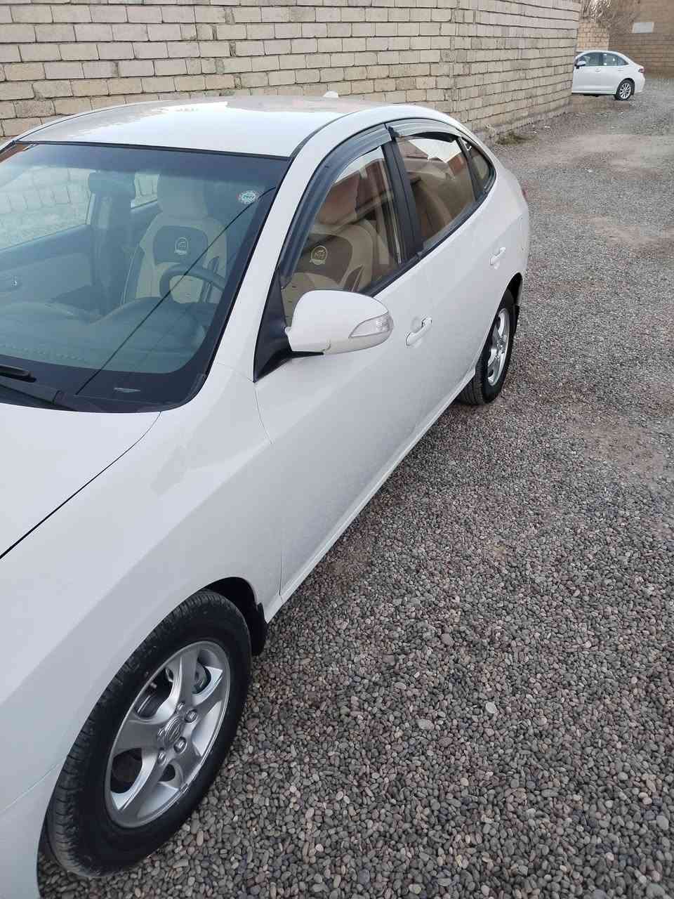 النترا 2010     محرك 16 جديد شرط لا تنقيص ولا تبخير
بيها ٣ قطع صبغ وبيها بونيد مبدل بلادي اصلي شرط 
وسونار موجود
سنويه هزه كله جديد صدر خلفي امامي جديد سياره جاهزه مايعوزها دينار
السعر 105 وبيها مجال بسيط المكان الشرقاط ***********
