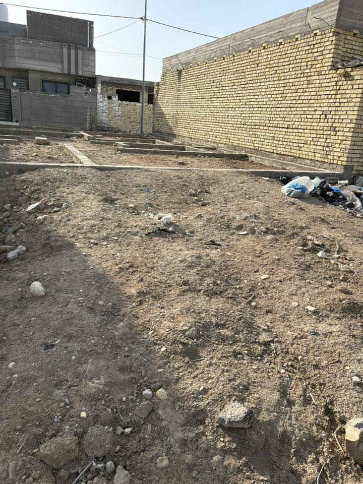 قطعه طابو زراعي في الكراده مساحه 150متر
العرض 10والنزال 15الشارع المقابيل جامع الفتح المبين القطعه مبنيه بتلو كامل 
للاستفسار لاتصال ع الرقم 
***********
