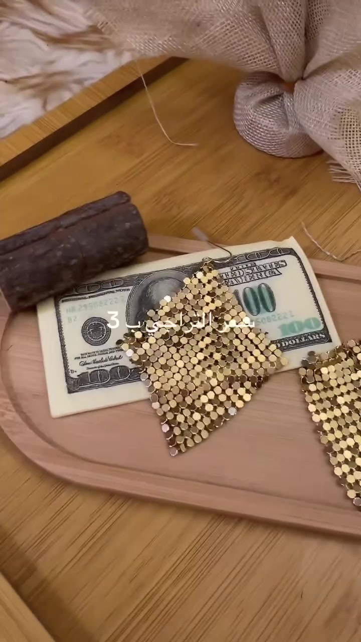 مرحبا بنات بضاعه جديده تخبل اشكال وياه كل طلب هديه تجيج  واكو بعد اشكال وكل القياسات موجوده


**إذا كنت صاحب هذا الإعلان وتريد حذفه لأي سبب، رجاءا أرسل رسالة إلى الدعم الفني**