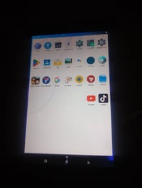 ايباد امزون كلو شغال ذاكره 16 السعر 20 الف قفل قفل 07507739775