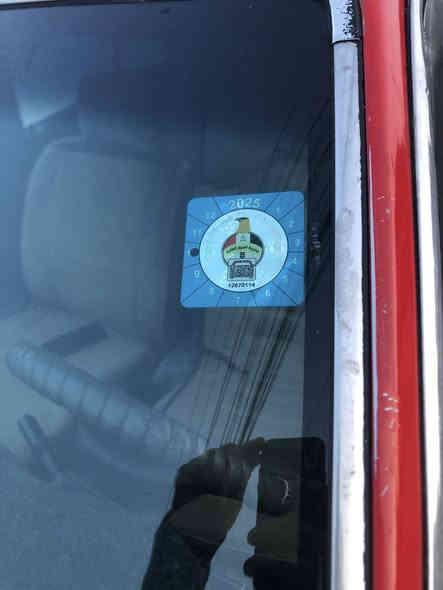 السلام عليكم اخوان رقم الهاتف موجود والسعر موجود أقرا المنشور✍️ وتدلل 👍مازدا 323موديل  1991  الون احمر 🔴
مكينة الاصلي البلادي شرط جديده ظخم تايرات 🛞جديد وباتري جديد🔋
عليها ادامة كامله من طخم الى دسكات يعني سيارة ما ينقصها الا امور بسيطه
جاماتها يدوي(جوبي) 
رقم نينوى انكليزي الجديد وسنويه جديده وهزه جديده شرط التحويل السعر 30 💲 ومجال بسيط
 العنوان موصل الزهور 
📞 ‭0778 362 1873‬
