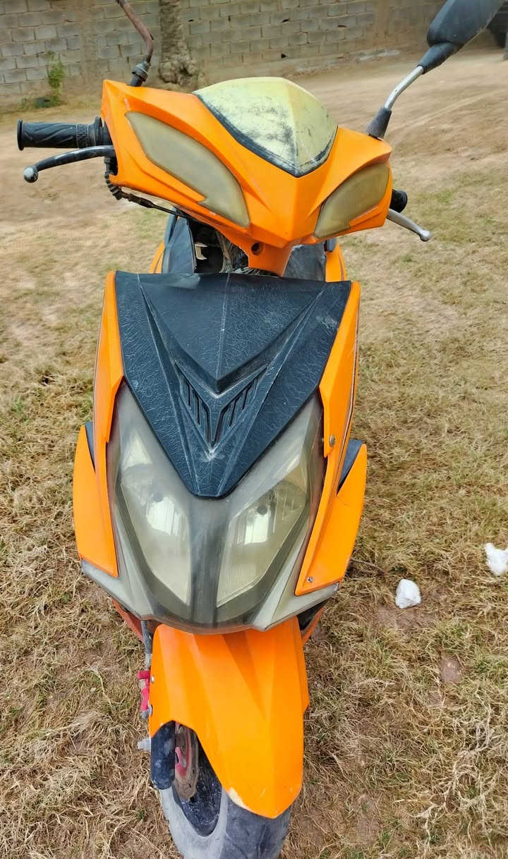 السلام عليكم ورحمة الله وبركاته دراجة سكنس عاطله للبيع عطل بسيط اعتقد الكابريته للاستفسار الاتصال على الرقم التالي ***********
