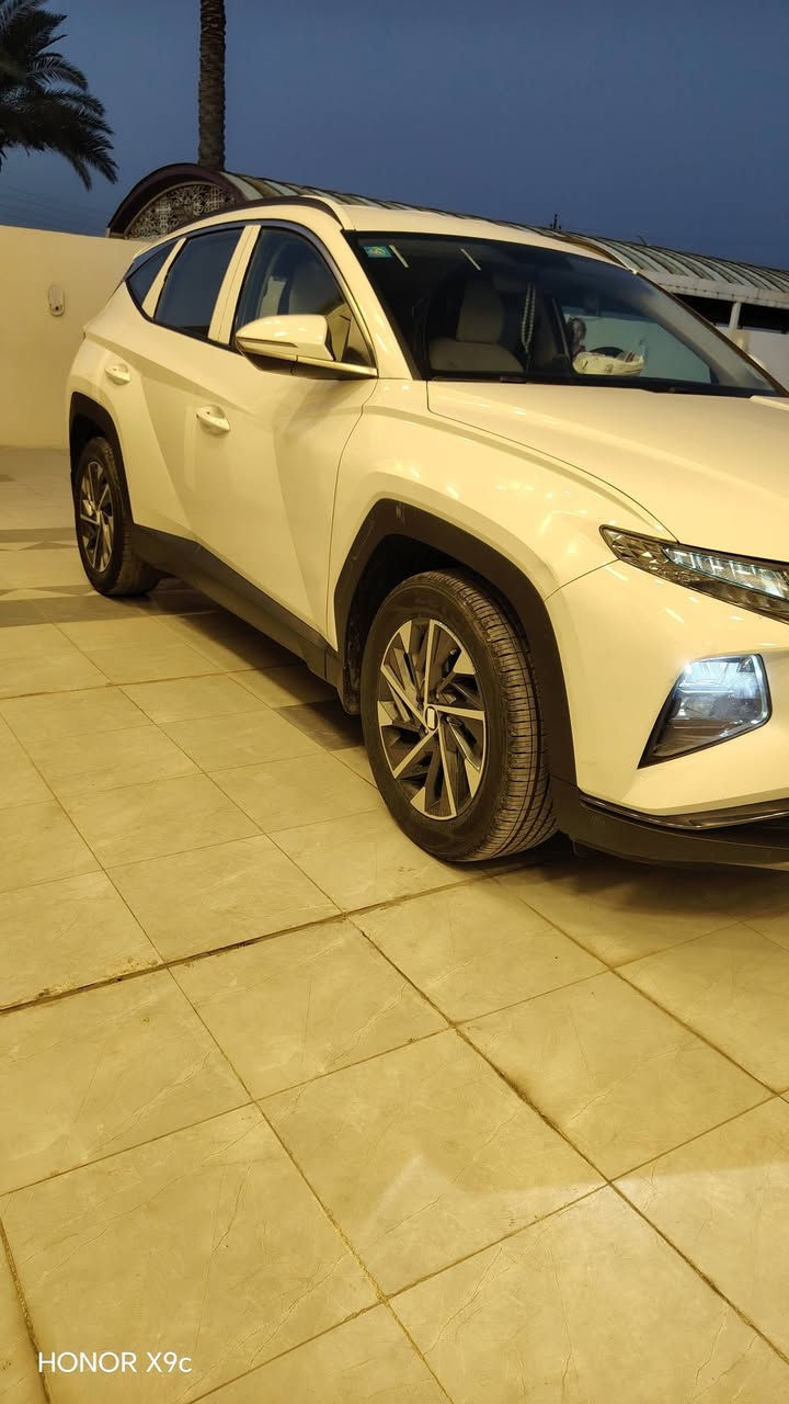 سلا عليكم البيع توسان موديل  2024 سياره جديده بمعنه كلمه سياره جاهزه من كلشي على وضع شركه رقم بغداد نكليزي بسمي تحويل ثاني يوم مكاني سياره تاجي المشاهده رقم تلفون ***********
