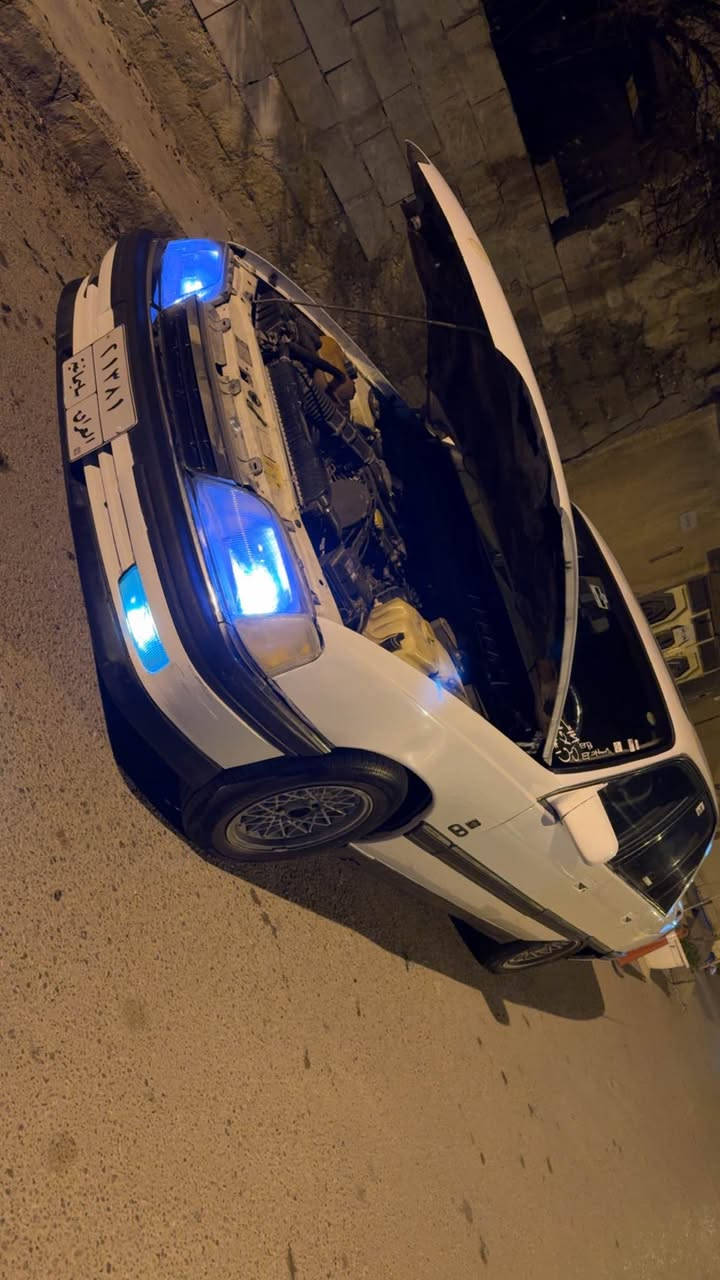 ئۆپڵ ئۆمیگا مۆدێلی ١٩٩١ سەیارەیەکی زۆر جوان و جایزە گێڕو مەکینەی بە شەرتی ١٠٠ وەستا ڕۆنی مۆتلی تێکراوە کارەبایی زۆر مەزبوتە گێچی بەنزین و حەماوەو کیلۆمەترو زەختی مەکینەو داروبەردی ئیش ئەکا ٤ تایەی لۆک لۆک بۆی بەستراوە سلایدی ئیش ئەکا ئەکسلی بە شەرت کلاجی تازە بانسی تازە جامی نەشکاوە تازە پۆلیش و قەلەمکاری کراوە٢ جام کارەبا بەیانی بیکە بە ناوی خۆتەوە غەرامەی تیا نیە
*********** السليمانية, العراق
