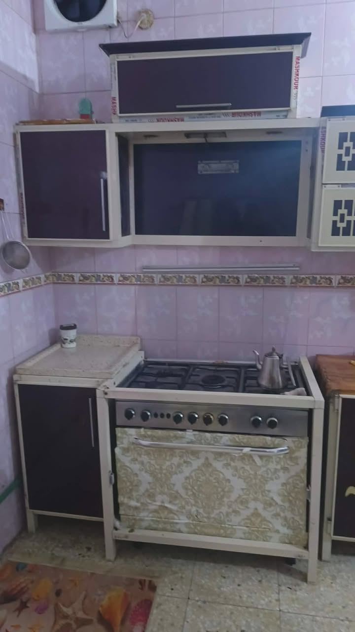 سلام عليكم كاونتر للبيع خالي من اي ضرار نضافه فول استخدام قليل جداً السعر 800وبي مجال


**إذا كنت صاحب هذا الإعلان وتريد حذفه لأي سبب، رجاءا أرسل رسالة إلى الدعم الفني**
