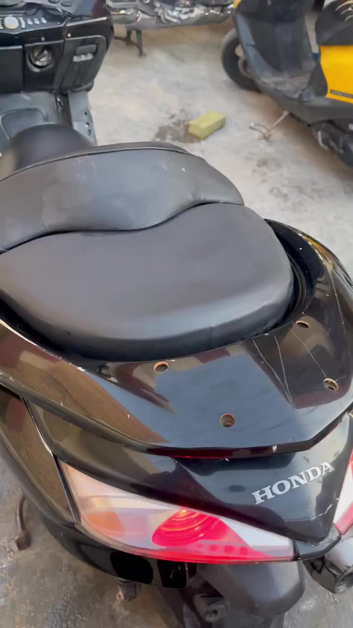 السلام عليكم شباب فورزه0.10 تفصيخ شتحتاج راسلني وبيكم خير وتدللون مكاني كوت *********** او***********
