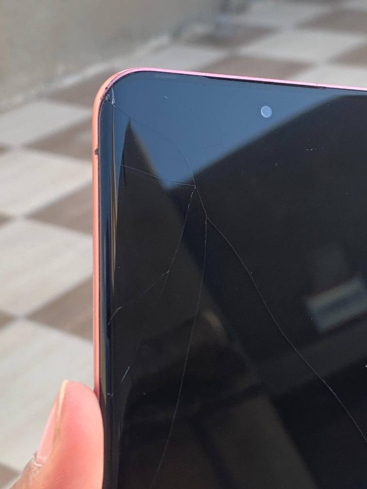 سلام عليكم جهاز للبيع 
النوع / انفنكس هوت 60 برو بلس 
الذاكره/ 256 رام 8+8 
الجهاز نضيف بي فطر بشاشه السعر 160 بي مجال 

للاتصال *********** كركوك, العراق
