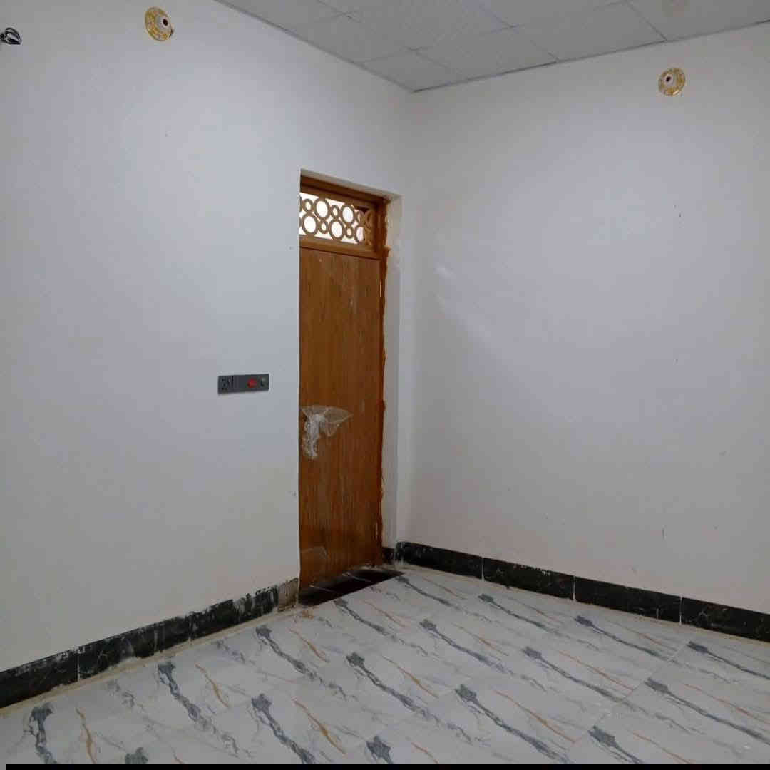 مكتب التساهل عمود 282.    عنوان النجف
100 متر للبيع طابو زراعي سند 25 قرار محكمه.  
بسعر 36 وبي مجال عنوان البيت شارع المطار الصب مقابل ملحق قرية الغدير للاستفسار اتصل على.  ‏‪0780 037 4167‬‏ أو مراسله واتساب
