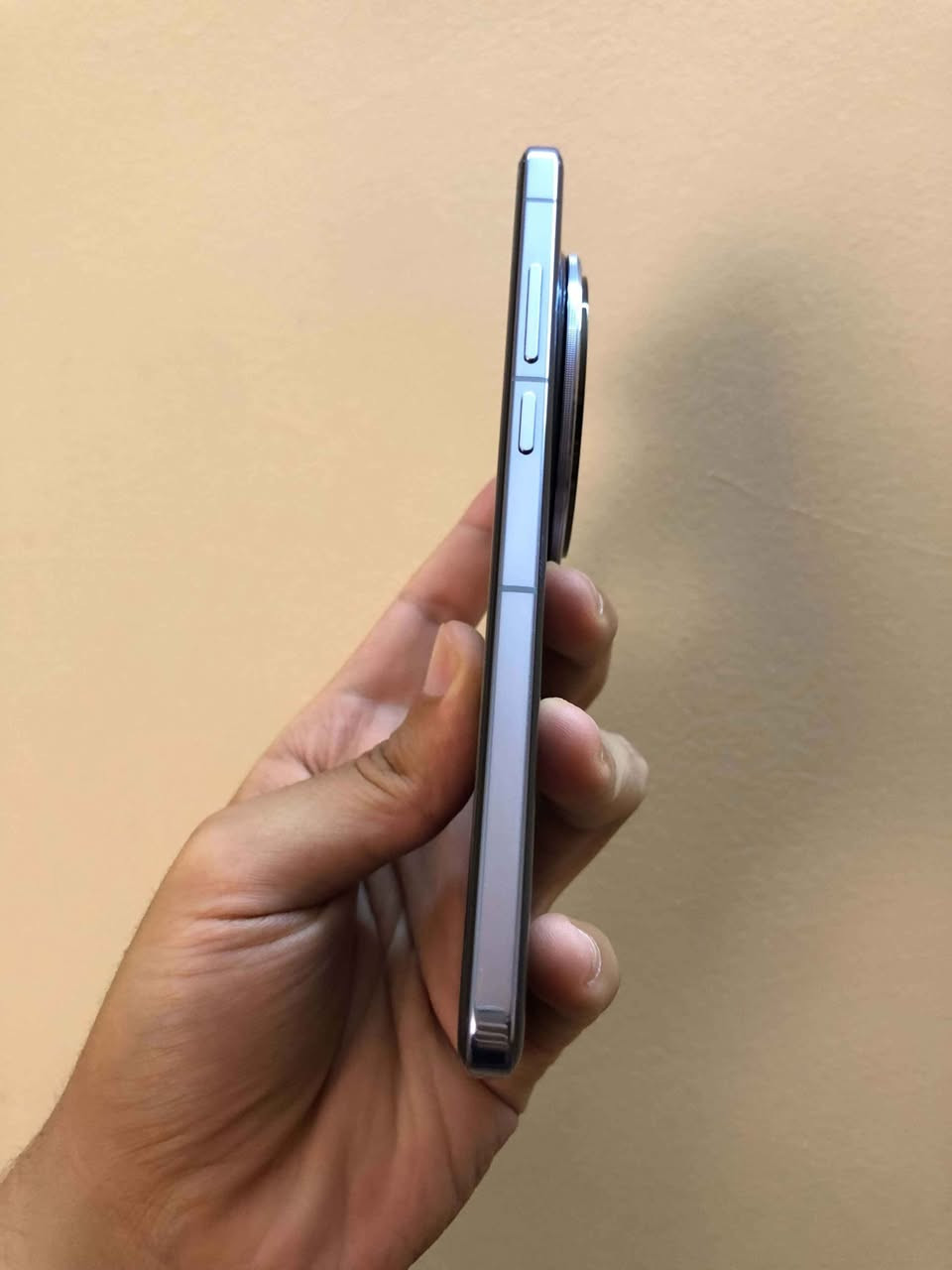 Vivo x200 pro
Ram 16 + 16
512GB
China Room
Box 
980,000 iQD
100% خاوێن شوێن سلێمانی السليمانية, العراق


**إذا كنت صاحب هذا الإعلان وتريد حذفه لأي سبب، رجاءا أرسل رسالة إلى الدعم الفني**