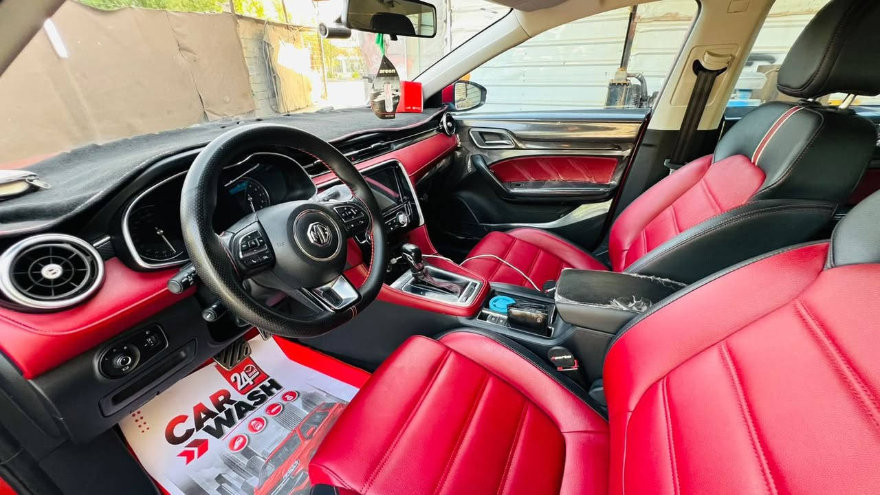 الMG6 الفول مواصفات
مرقم بغداد 

ماشية 34 

محرك 1.5 تيربو

ناقل سرعة دبل كلتش7 سرعات

قوة المحرك 169 حصان

عزم الدوران 250 نيوتن / متر

مصابيح نهارية LED

مصابيح خلفية LED

مرايا كهربائية

اشارات في المرايا الكهربائية

مرايا قابلة للطي بشكل الكتروني

مقود جلد

مكابح توقف الكترونية EPB

مكابح انتظار الكترونية Auto Hold

نظام الثبات الالكتروني ESP

نظام توزيع قوة الكبح EPD

نظام مكابح المنعطفات CBC

تكييف الكتروني ثنائي المنطقة

نوفذ كهربائية مع فتخ واغلاق اوتوماتيكي

مثبت سرعة 

ناقل سرعة في المقود ( بادل شيفتر )

بصمة

مقود قابل للتعديل

شاشة 8 انش مع كاميرا

بلوتوث

مداخل USP مع شاحن

مداخل كهرباء 12 فولت

‏Android Auto

‏Apple Car Play 

تحكم بالمقود

حساس خلفي

شاشة عدادات 3.5 انش

عادم مزدوج ( دبل اكزوزت )فتحة سقف

دوسات بنزين وبريك معدنية رياضية

ارضيات MG

جنط 18 المنيوم

اطارات بروجستون

مقاعد جلد

مقعد سائق كهربائي ب6 حركات

6 وسائد هوائية

نوفذ كهربائية مع فتح واغلاق اوتوماتيكي لجميع النوافذ

نظام الاضاءة التلقائية

اغلاق النوافذ تلقائيا عن قفل السيارة

ضمان 6 سنوات او 200,000km ايهما اقرب

.

استفسار /👈👈***********
