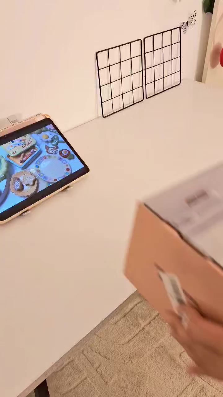 لا تخلي أكلك يبرد بعد اليوم 🔥

لوح تسخين الطعام يحافظ على حرارة الأطباق لساعات!

مثالي للعزائم ولمّات العائلة 👨‍👩‍👧‍👦

3 درجات حرارة تناسب كل أنواع الأكل 🍲

مع مؤقت ذكي لراحة أكبر ⏲️

تصميم مرن وسهل التخزين 💡

حل عملي وأنيق لكل مطبخ ✨

السعر 39,000 فقط 🔥🔥🔥
🚚 توصيل مجاني لجميع
 المحافظات

📞 للحجز والاستفسار (واتساب):
***********
