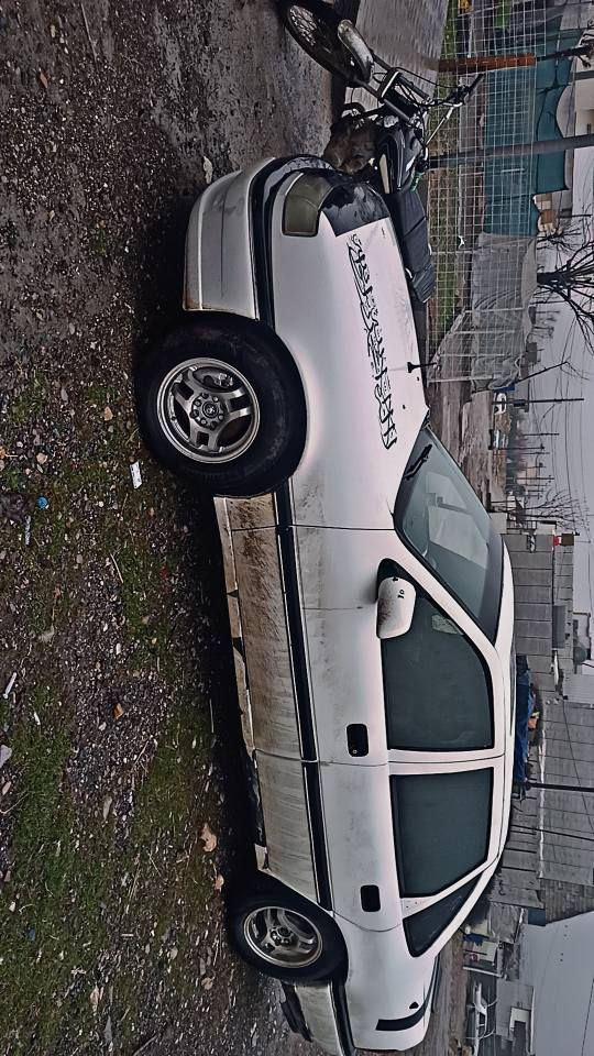 یەناوی خودا
 ئۆپڵ ڤیکترا مەکینە ٢٠ 
گێڕ عادی مۆدێل ١٩٩١ 
کامل حوانکاری بۆ کراوە 
تاقم کوشن و گاعی لۆکی لەسەرە 
سڵایت ٤ مکەبەرەی لۆکی لەسەرە 
لایت زینۆن  و کارەبای کامل مەزبوت 
٤ تایەو ویلی لۆکی  سپۆڕتی لەژێرە 
پێشو دوای چرکەی نیە گێرو مەکینەی ڕەقەم ١ هەموو گیانی بەشەرت ١٠٠ فیتەر هەڵمی نیە 
ئاڕمی کۆن و سەنەوی جنوب لەگەڵە 
سعری ٢٤ گەڵاو تۆزێ مەجال 
شوێن سلێمانی تاسلوجە 
*********** السليمانية, العراق
