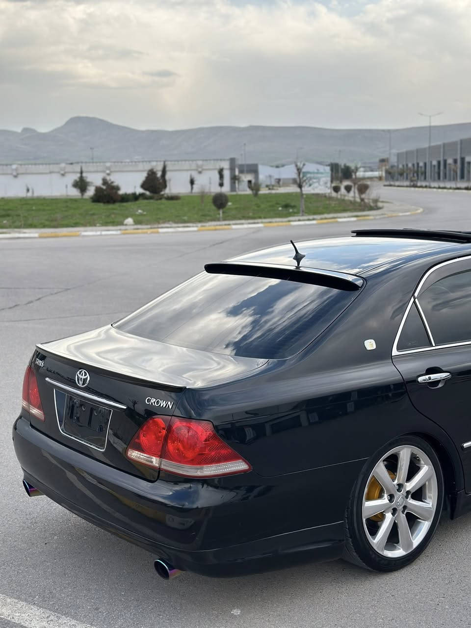 184ساخ سااخ🖤🧿📦
۳دوگمەی فول فول
جلد 
هیتەر
سلایت
فۆرمیکا سور
پێش و دوا حاسە 
دینگەی ستیل
٤ تایەی لۆک
پێش و دوا سپۆرتی تۆمس
سالانسا سپۆرت
ئاوێنە شەفت و هیتەر
سەقفی وەک شوشەیە
ڕۆنی گێرو مەکینە گۆڕدراوە
مەجموعە سوکان لێگزز زۆر خۆشە
101KM ڕۆشتوە حەقیقی
گێڕ و مەکینەو تەقەو ڕەقە بەشەرتی ۱٠ فیتەر
یەک پارچە بۆیاخی ئەوروپا بێ دەعم و لێدران
لە ڕەسمەکان جوانتر نەبوو مەسرەفی ڕێگات بۆ ئەگێرمەوە
شوێن پیرەمەگرون
ژم ***********
91وەرەقە مەجالێکی کەم
هەموو شتێک نوسراوە مشتەری نیت با سەری یەکتر نەیەشێنین 🖤🖤
