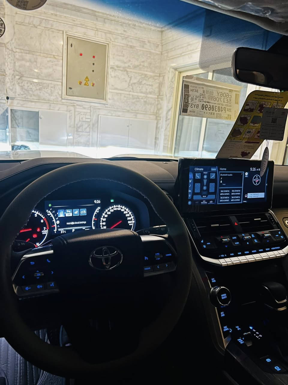 تۆیۆتا لاندکرۆزەر 2023 Vx شەریکە جیهان ٣ ساڵ زەمان تەنها 4. ڕۆشتوە هیچی پێوەنیە کلین تایتڵە کوشن سارد و گەرم ڕاداری پێش و دواوە ٣ شاشە سلاید لایت لێکسزز (***********)
