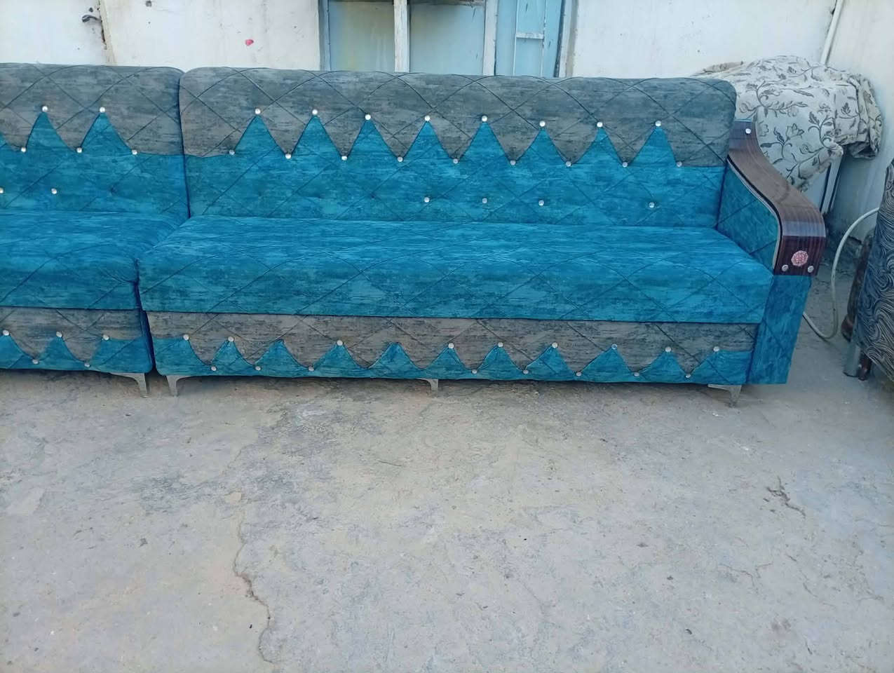 تخم تسكام نضيف كلش 10مقاعد مكاني الحله ***********
