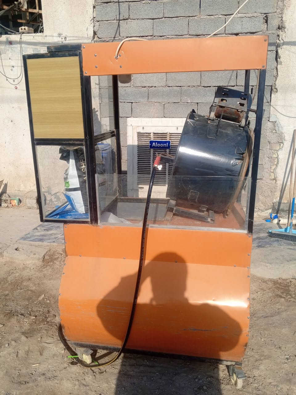 السلام عليكم
عربانه حب للبيع 
نظيفه واي نقص ما بيها 
سعر 225
بغداد ابو تشير 
شارع الضغط قرب معمل بيبسي الزراعي
***********

