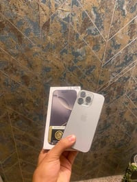 آيفون ١٦ برو • ١٢٨ • تيتانيوم