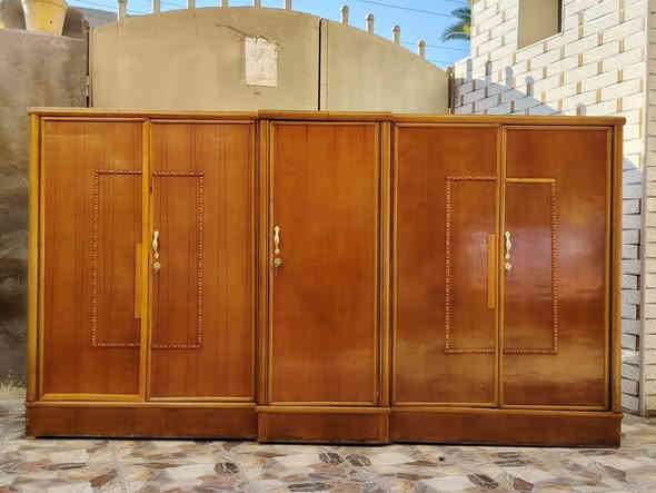 بوفيه مترين ونص مستخدمه السعر ١٢٥ /*********** واتساب
