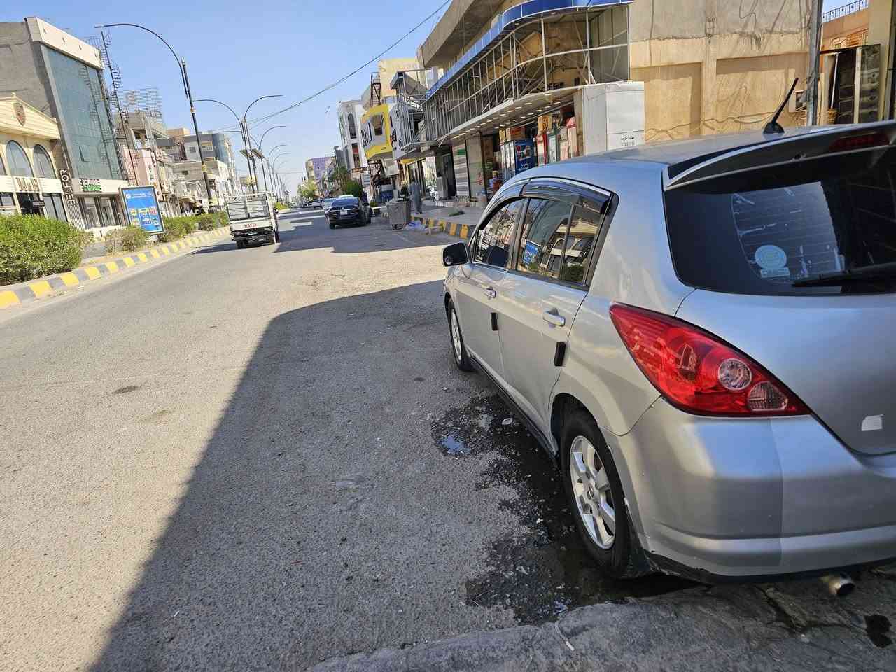 نيسان فيرسا ٢٠٠٩
سياره حلوه ومال بيت 
رقم بغداد انكليزي بسمي 
كير شرط محرك شرط تبريد ثلج ويه السويج 
تخم تاير جديد محرك ١٨٠٠ المرغوب 
بصمه تشغيل وبصمه أبواب شاشه كامره 
سياره جاهزه 
سعرها ٦٢ وبيها مجال 
مكاني تكريت الزهور 
***********
