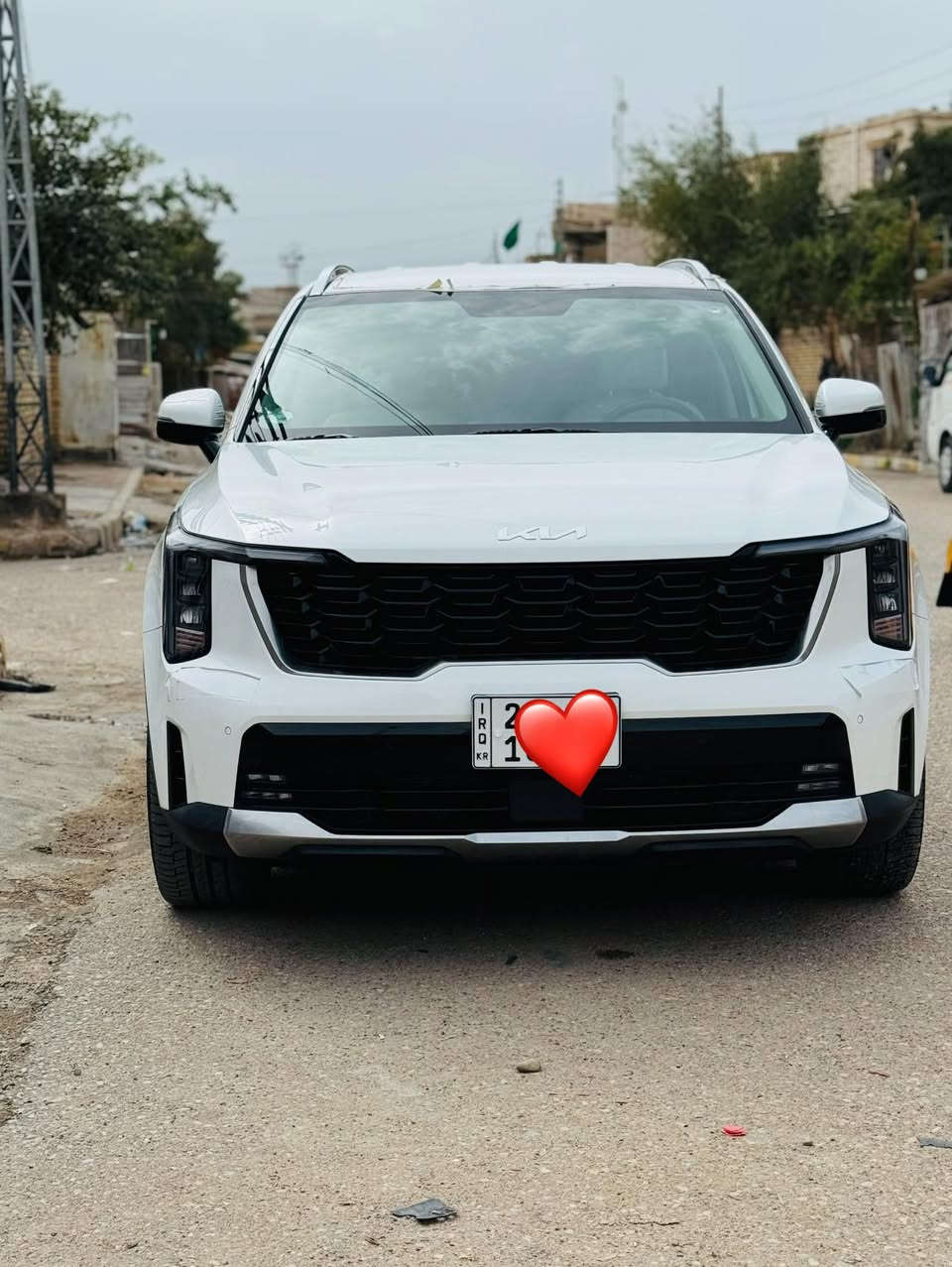 سورنتو البيع موديل 2025 كفاله عامه ويل عشرين ***********
