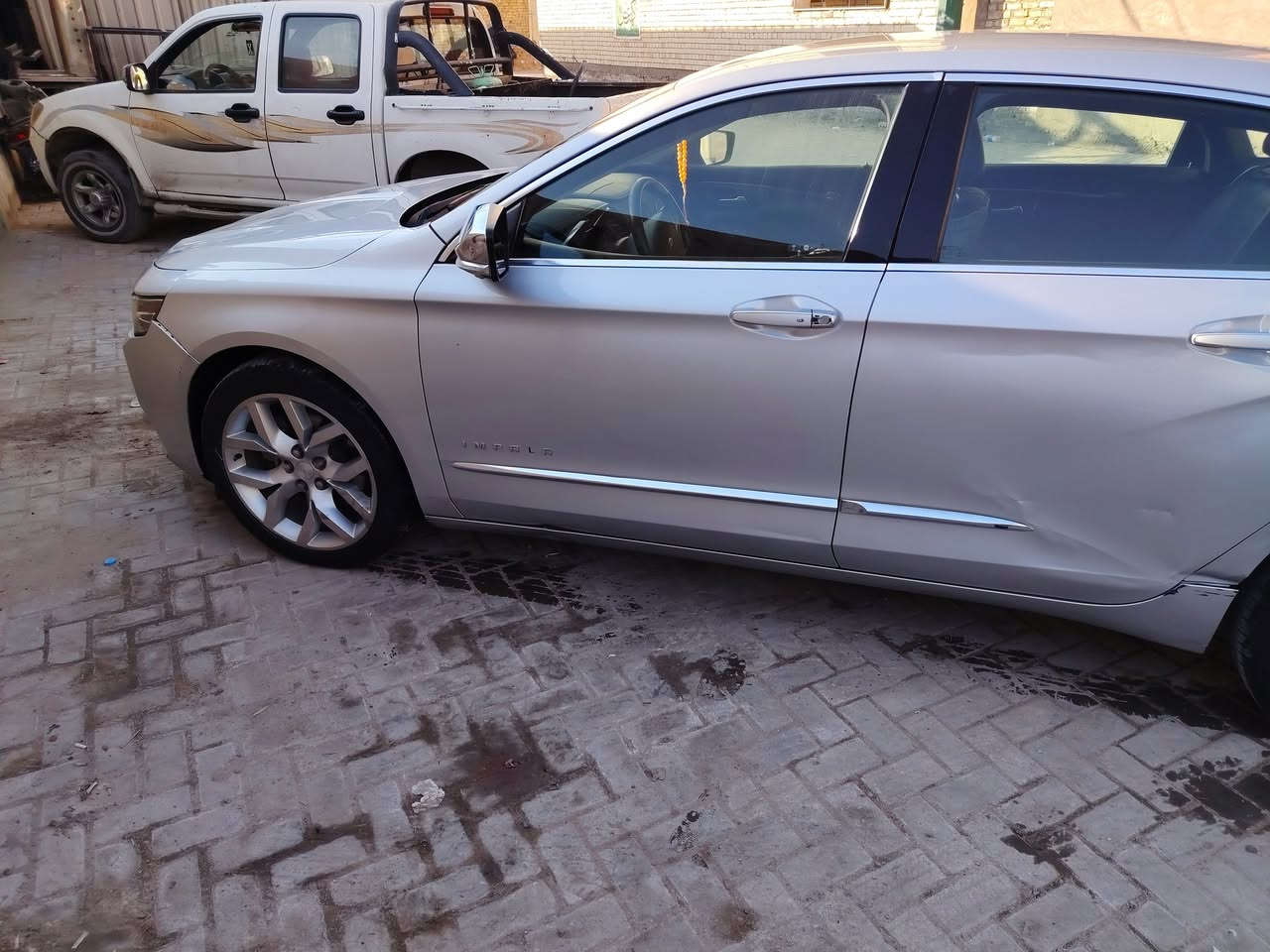 سلام عليكم سياره للبيع امبالا رقم بغداد
كل التفاصيل موجودة بالصورة حادثها الي أمريكيا
والسونر
الاستفسار ***********
