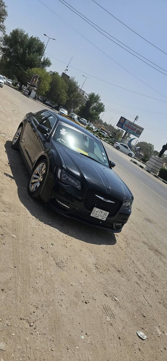 السلام عليكم سياره اوباما مديل ١٩ فول مواصفات للخير السياره جاهزه من كلشي ماناقصه اي شي رقم بغداد تحويل ثاني يوم السعر ٢٣٠ وبيه مجال الضربه مالته جاملغ وبنيد فقط غير هاي ماكو مكان بابل الحله اتصل على الرقم وبيك خير وادلل ***********
