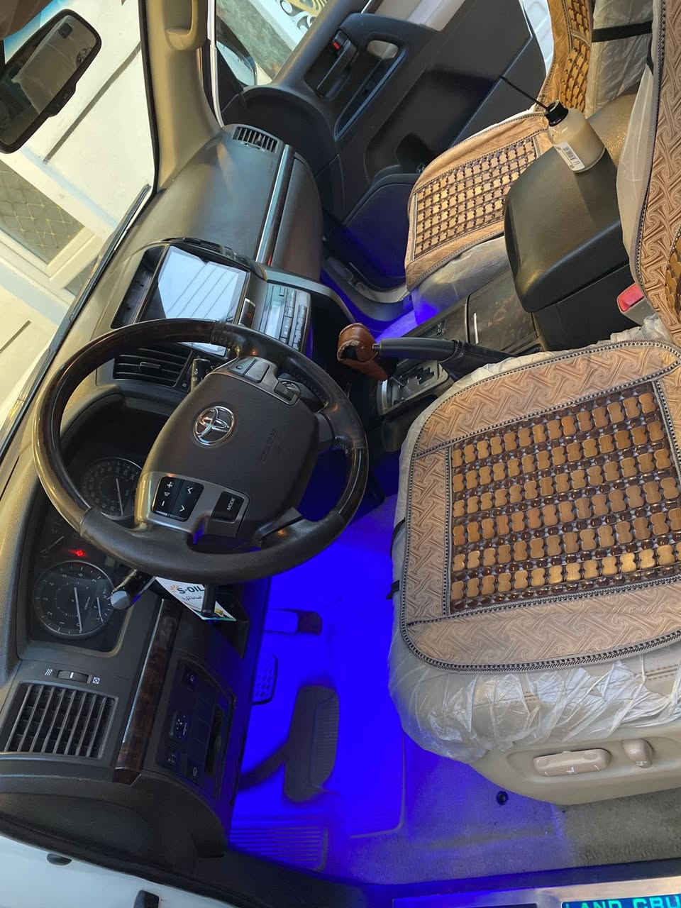 لاندكروز جكساره  2009
رقم بابل  4 ارقام مميز تحويل مباشر
سياره مكفوله 
جاهزه مكينه كير كفاله
حداده طخم تاير جديد
حجم مكينه 6 سلندر
مواصفات معروفه
بصمه تشغيل عن بعد فتحه سلايت
تبريد ثلاثه قطع شاشه كاميره
مكان السياره الأنبار 
السعر خاص
رقم الهاتف ***********
