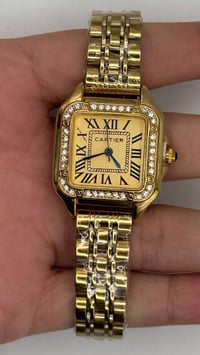 ساعات نسائي