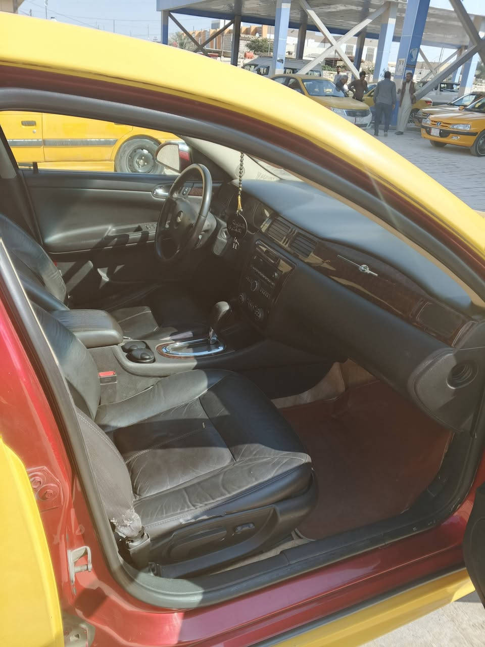 سلام عليكم للبيع او مراوس ب جارجر 11او 12
امبالة موديل 2013 وارد كندي محرك 3600 رقم بابل بسمي 
كفالة عامة مصفرة هيئة وغرمات حدادية جديدة تخم تاير جدد تبريد منضومة جديدة السعر 85 وبيهة مجال العنوان دوانية قضاء الشامية رقم الهاتف 
***********
