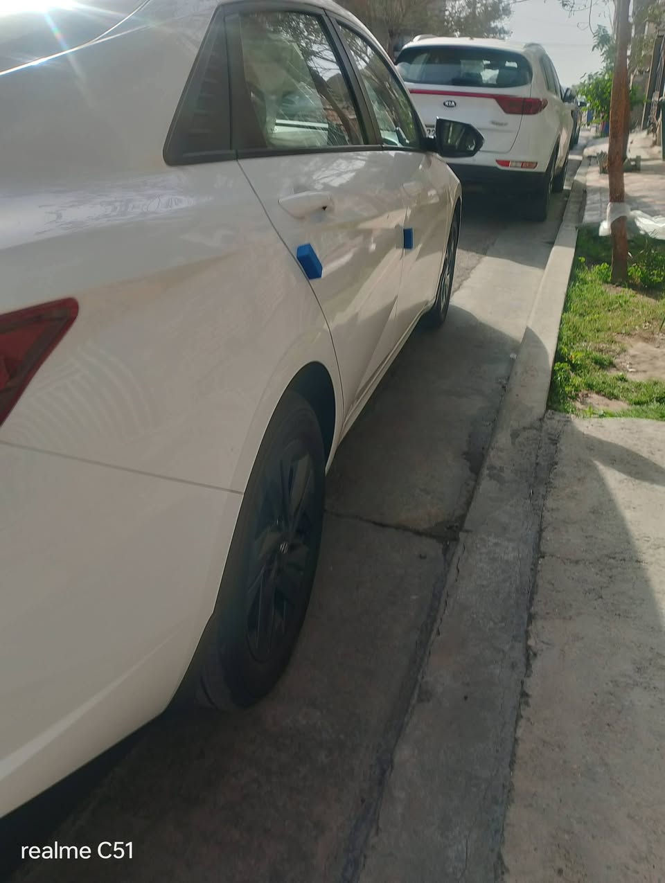 سلام عليكم النتر 23خليجيه مكينه 1600فتحه مكفوله كفاله عامه ماشيه 58الف مكان السياره الغزاليه بسمي لاستفسار ***********
