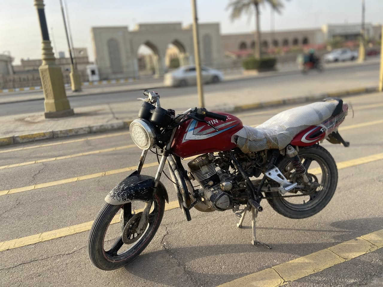 السلام عليكم باندا للبيع محرك 150 مفتوح مره وحده 5 كير ע تبخير ولا تنقيص فول نشاط كهربائيات كلها شغاله بي نواقص بسيطه السعر ٢٥٠وبي مجال للشراي رقمي***********
