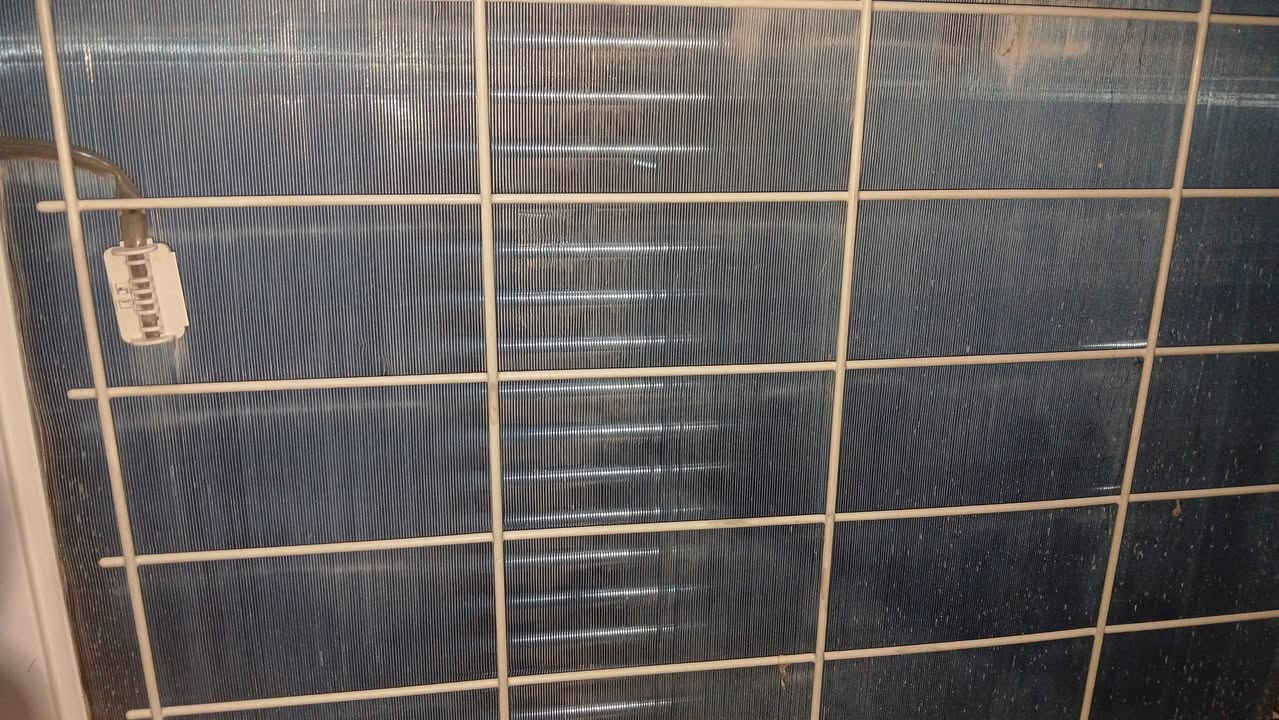 سلام عليكم سبلت جبسون انفيرتر طن واحد حته عله المولده يشتغل جهاز راقي سعر 250قفله وبدون غاز فقط 
عنواني مدينه الصدر ***********
