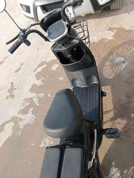 السلام عليكم
ماطور شحن للبيع 5 بطاريات سعر 250 وبي مجال عنوان موصل جانب الأيسر مزارع زيونه مقابيل دائره مرور الشلالات
