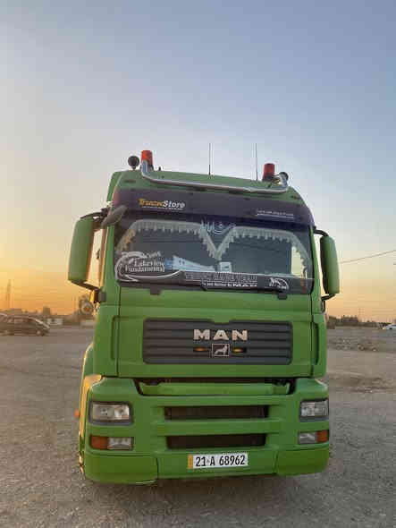 السلام عليكم مان للبيع موديل 2004فول مواصفات كير اوتماتيك ريتايدر هاف كير مكينه بريفان حجم المكينه 430 
بودي ماك نيسان موديل قديم سنويه وهزه كل شي جديد 
لل استفسار اكثر اتصل عل رقم 
***********احمد 
***********نوزادـ***********
