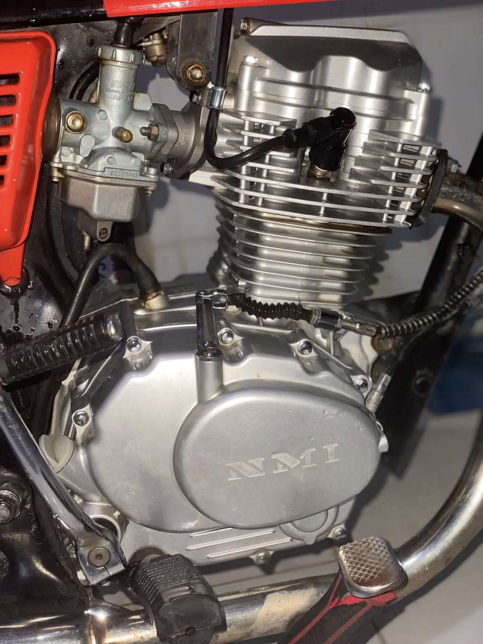 السلام عليكم نامه برو شلامجه 3احرف للبيع مكينه كبس منفيس اصلي موديل 2023 سعر 350وبي مجال ماطور عزم نار كهربايات كامله نكره هندر كلشي مناقصو الماطور فول بانزين دهن جديد مكاني اربيل شارع كركوك واتس اب(***********)
