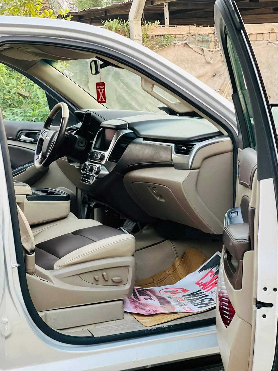 سلام عليكم من رخصه الادمن 
السلام عليكم تاهوا موديل 2016 خليجي وكاله المنصور 

رقم اربيل تريد وكاله تريد تحويل 
السياره بيه 4 قطع صبغ بدون دواخل 
Lt 
السعر / 245 وبيه مجال حك الجيه 
رقم الهاتف/ *********** 
ملاحضه ال 4 قطع شرط بدون دواخل بدون لغود بدون معجون السياره كارتون واحلى من الصوره
