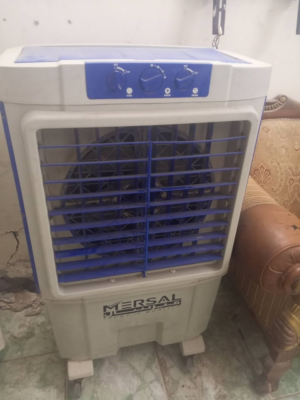 متاح كونفيرات
حجم وسط
وحجم كبير
الطارميه شارع التدببر مجاور مصور اللؤلؤه ***********
***********
