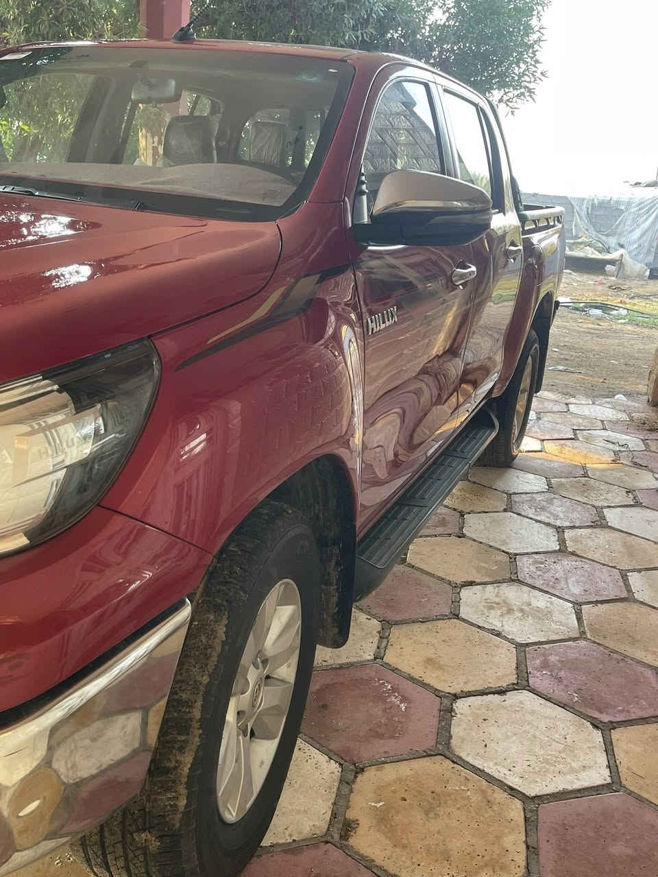 سلام عليكم للبيع تيوتا هايلوكس موديل 2019 فورويل كويتي كير اوتماتيك مكفوله كفاله عامه رقم كربلاء انكليزي بسمي سنوية مجدده مكان السيارة بابل مهناويه ***********
