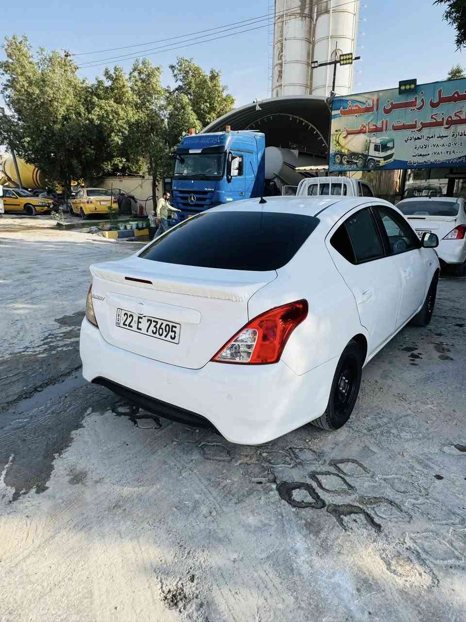 مديل 22 هندي
بيها جاملغ وبنيد بدون دواخل 
جاهزه للاخير گير محرك حداديه تبريد تخم تاير 
السعر 100 قفل اله الف متصير وكالتها عالمشتري 
شركتها بالنجف يعني مو كردي ولاشركه كرديه 
***********
