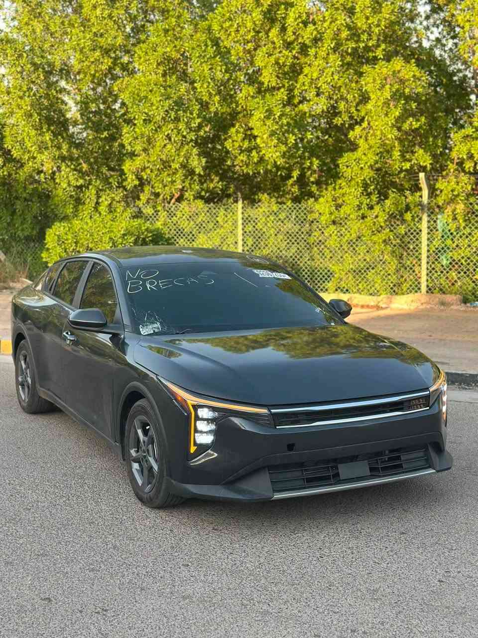 السعر (145( وبيه مجال
للبيع كي فور / K4

موديل (2025) 

نص فول 

شاشه جبيره 

بصمه تحكمات استيرن 

رادار امامي خلفي 

4 كامرات 360 

تشغيل عن بعد 

حره بدون ارقام دخول جديد. 

منفيس بسمي 

السعر (145) وبيه مجال 

الاتصال (***********)
